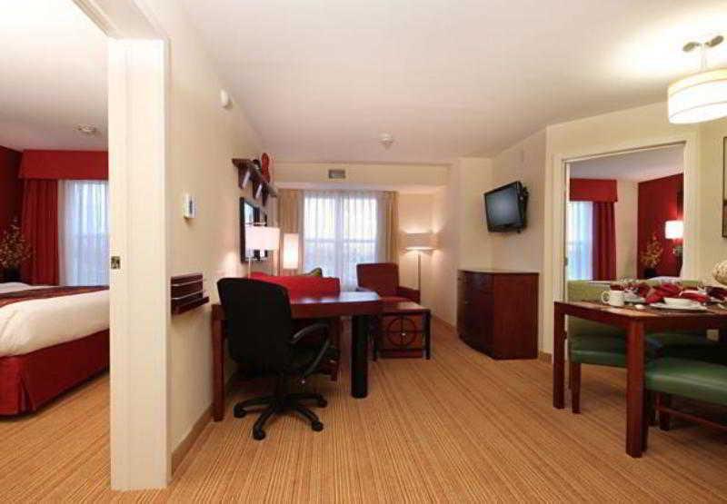 Residence Inn By Marriott Woodbridge Edison/Raritan Center Eksteriør bilde