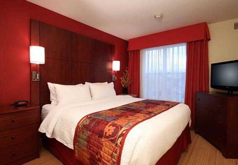 Residence Inn By Marriott Woodbridge Edison/Raritan Center Eksteriør bilde